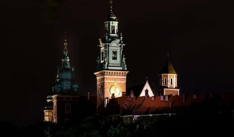 Mysterious Wawel Cathedral and Wawel Courtyard Guided Tour - Five things worth knowing before you book
