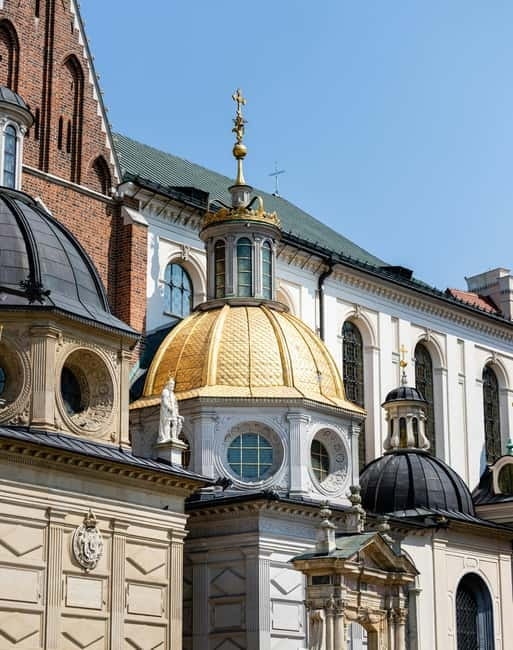 Mysterious Wawel Cathedral and Wawel Courtyard Guided Tour - Why this Wawel tour works well in two hours
