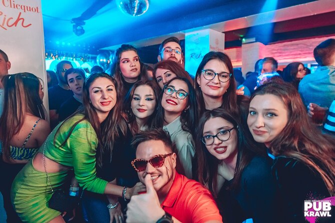New Year's Eve crawl with 2 Hours free alcohol + Buffet - Krawl Through Krakow - Two hours of open alcohol
