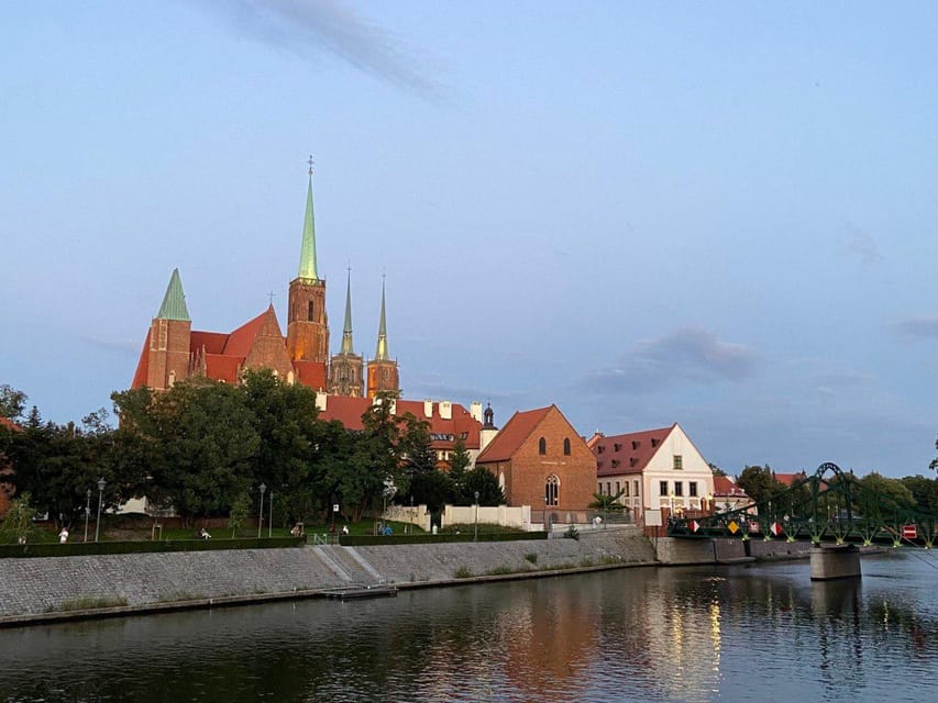 Night tour through Wroclaw - Starting at the Pillory in the Market Square