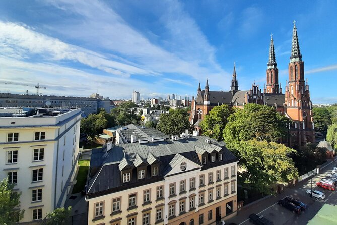 Offbeat Warsaw: Explore the Edgy & Artsy Praga District - Mała Street and a glimpse of The Pianist