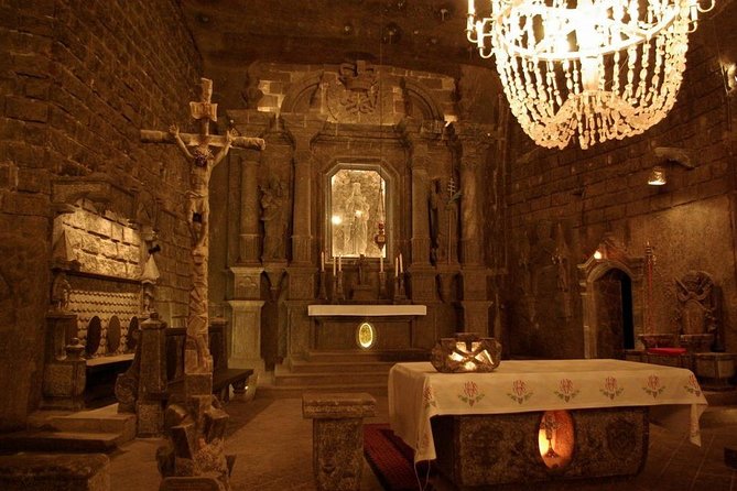 One day tour to Auschwitz-Birkenau & Salt Mine from Warsaw with private driver - What the private car really adds