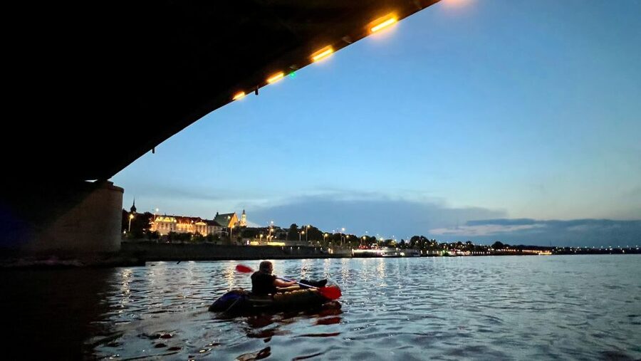 Packrafting kayaking guided tour Vistula river Warsaw Poland - Practical preparation for a better trip