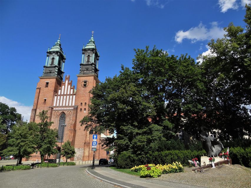 Poznan: City and Brewery Private Walking Tour with Beer - Is $87 per person a fair price?