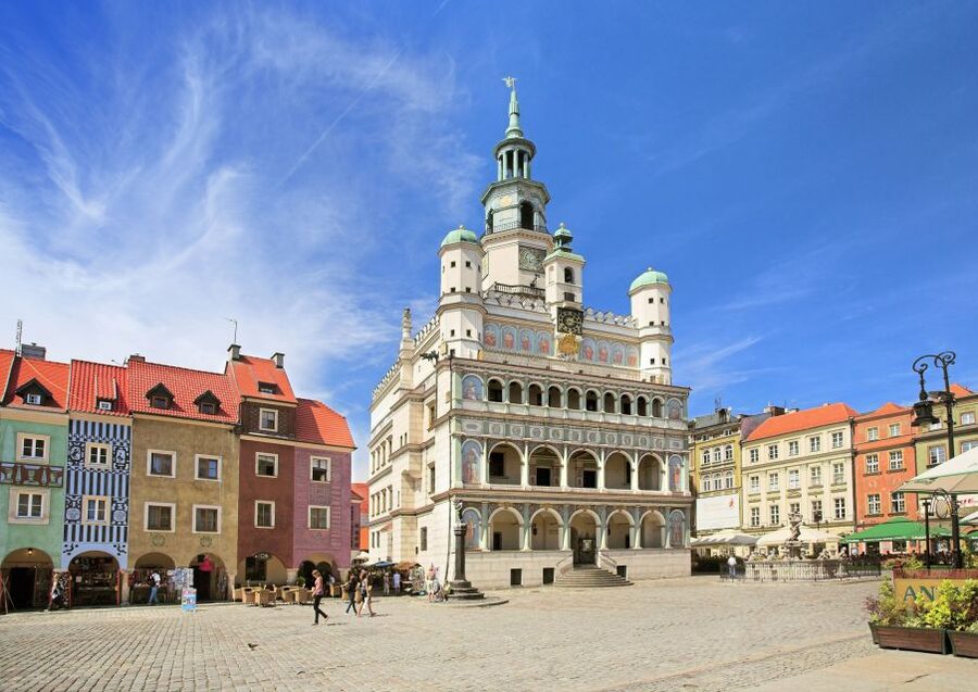 Poznan: Old Town, Srodka District, & Cathedral Private Tour - Why this four-hour route works well
