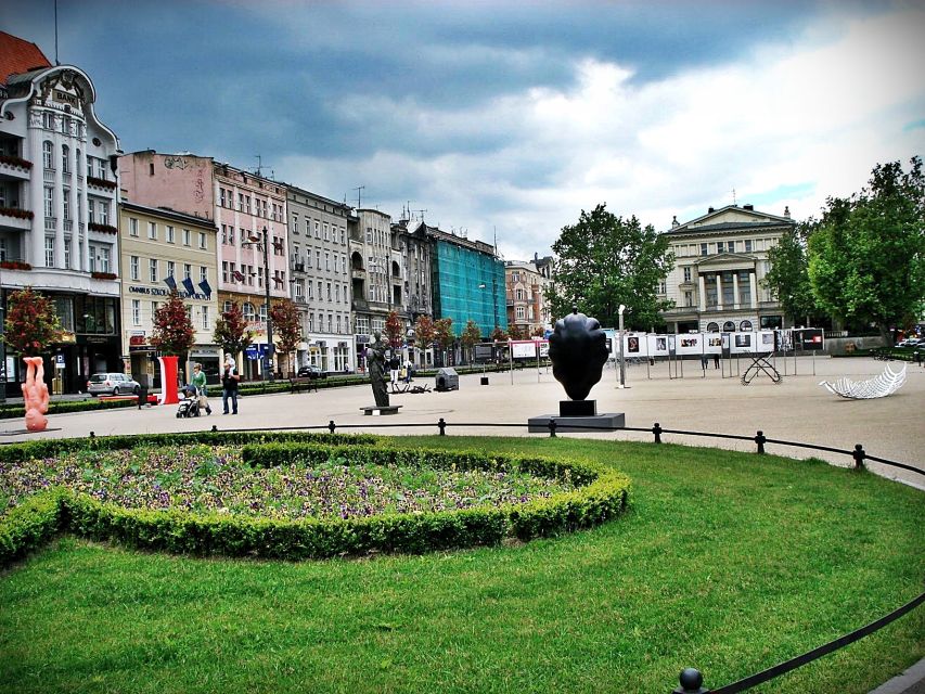 Poznan Private City Walking Tour from Cathedral Island - What the private format is worth at $16