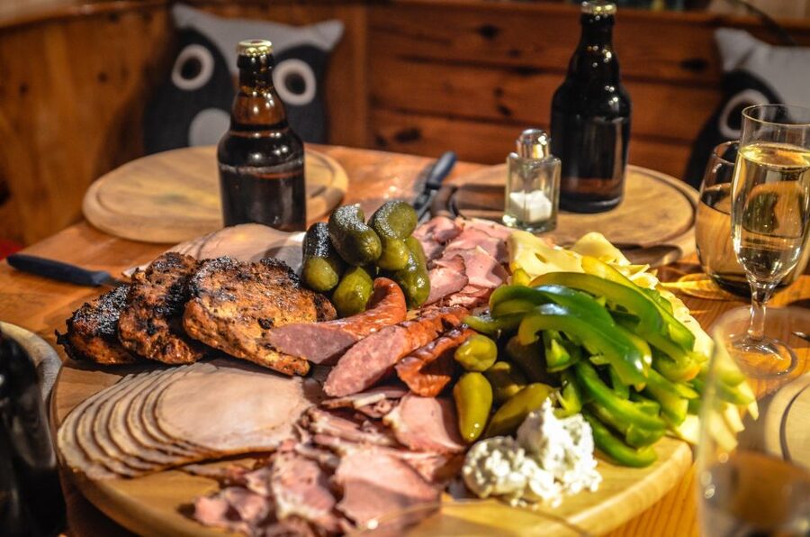 Poznan: Private Polish Beer Tasting Tour - First stop: Polish appetizers with the opening beer