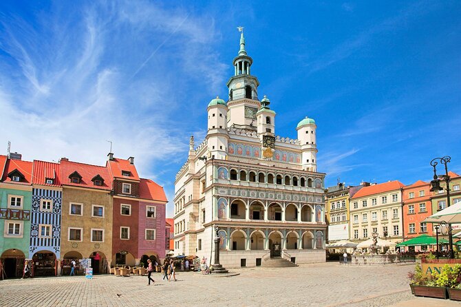 Private 3-hour Poznan Old Town Tour - Reading the Old Market Square and Renaissance Town Hall
