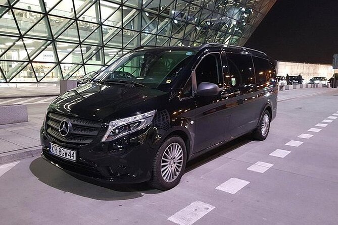 Private Airport Transfer from/to Krakow Balice Airport - A simple landing at Krakow Balice Airport