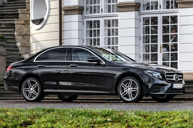 Private Airport Transfer (GDN) to City Center Gdansk (1-3 PAX) - Is $69.68 good value?