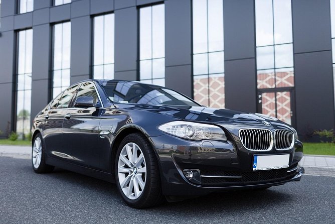 Private Arrival Transfer: Krakow Airport Balice To Hotel in Krakow City - The 30-minute ride into central Krakow