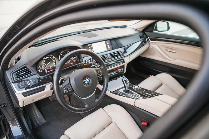 Private Arrival Transfer: Warsaw Chopin Airport - The human side: drivers such as Sylvester and Fabian