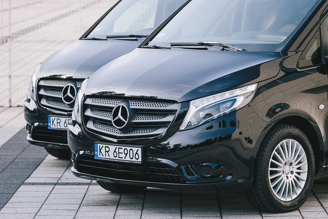 Private Departure Transfer: Krakow City To Krakow Airport Balice - The pickup time is the detail that matters most
