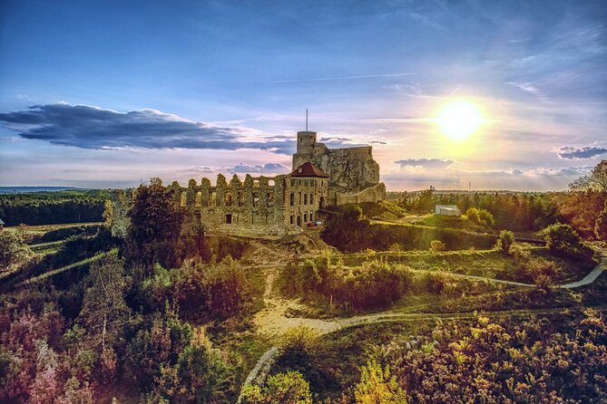 Private Guided Tour to Trail of the Eagles Nests from Krakow - Key points at a glance