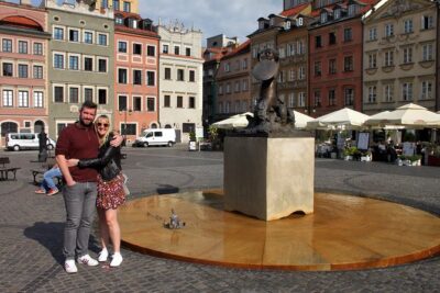 Private Historical Tour of Warsaw by a Retro Fiat with Pickup