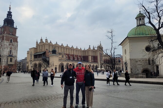 Private Krakow City Tour by Car and Walk with private tour guide - A fast introduction to Krakow’s essential sights
