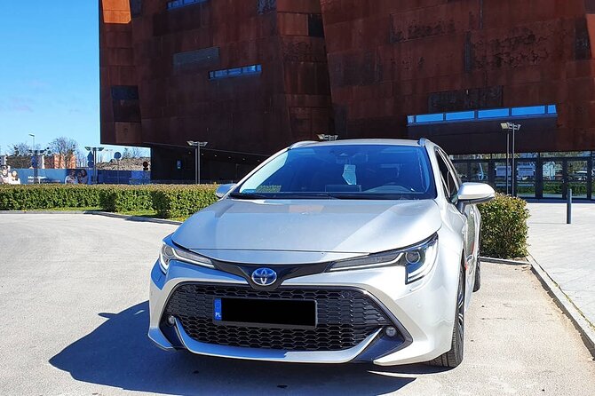 Private Round-Trip Transfers: Gdansk Airport (GDN) - A private car and a direct route into Gdansk