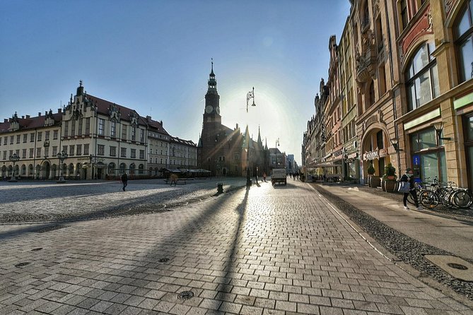 Private "Top Attractions Of Wroclaw" Tour - Price, group size, and real value