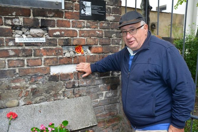 Private Tour: Warsaw's Jewish Heritage by Retro Fiat - The Jewish Cemetery: The Most Quietly Powerful Stop