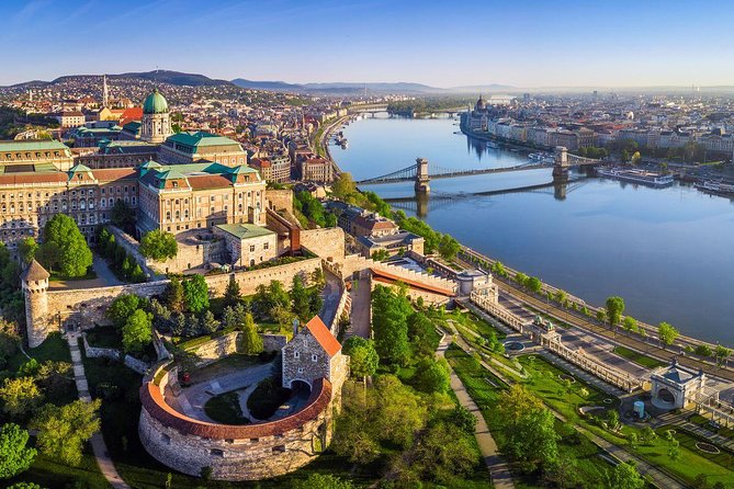Private transfer from Krakow to Budapest or from Budapest to Krakow - Key points at a glance