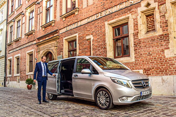 Private Transfer from/to the Krakow Airport - A direct ride of about 30 to 50 minutes