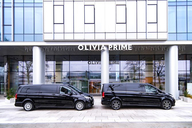 Private Transfer Gdansk City Center to Gdansk Airport (GDN) - An English-speaking chauffeur who can help
