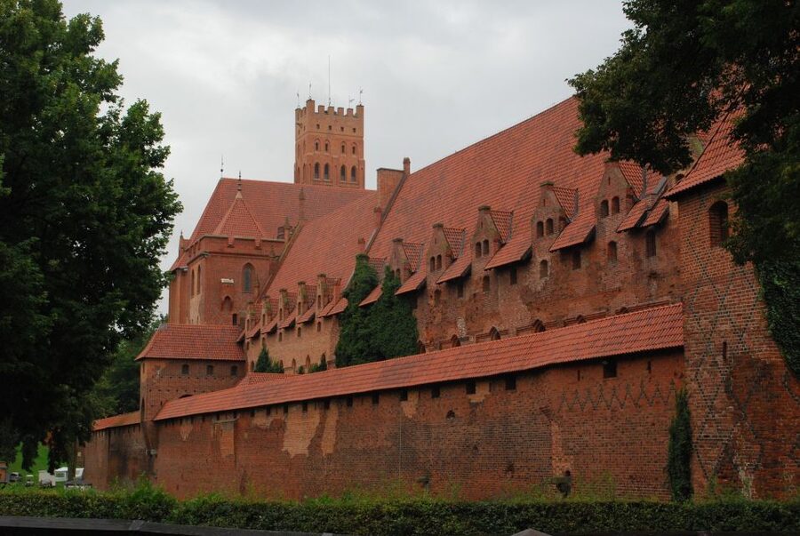 Private transportation to the Malbork Castle from Gdansk - Is $267 good value for one, two, or three people?