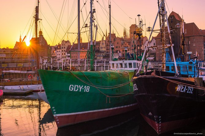 Private Walking Tour of Gdansk Old Town - Starting at Highland Gate