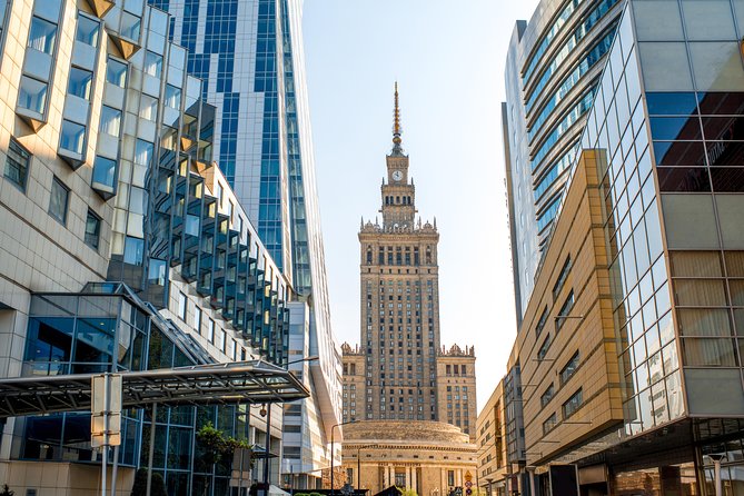 Private Warsaw City Tour with social-distance bus - Guide quality and language choices