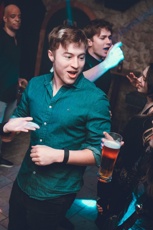 Pub Crawl - 1-hour Open Bar then Vip to 5 Clubs - Krakow - Is $34 a Fair Price?