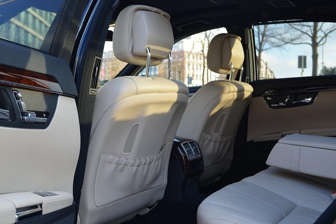 Rent a car with the driver - What this Gdansk service actually provides