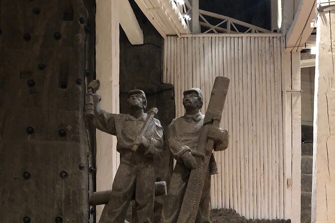 Salt Mine Wieliczka Guided Tour from Kraków with Hotel Pick up - Entering the mine and starting the 800-step descent