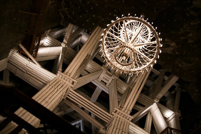 Salt Mine Wieliczka Guided Tour from Krakow - The first steps underground