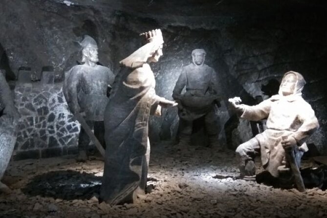 SALT MINE Wieliczka guided tour with Hotel Pickup - Guides, group size, and the sound problem
