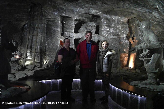 Salt Mine Wieliczka Round-Trip Private VIP Transport from Krakow - Why the private ride helps from Krakow