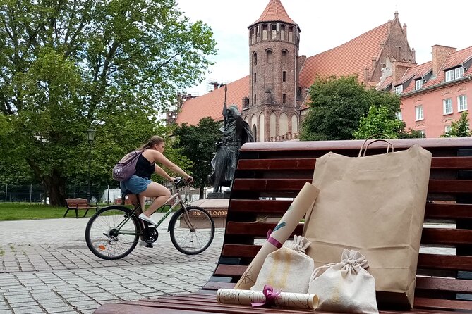 Scavenger Hunt in Gdańsk, Poland - St. Mary’s Church Gives the Game a Strong Center