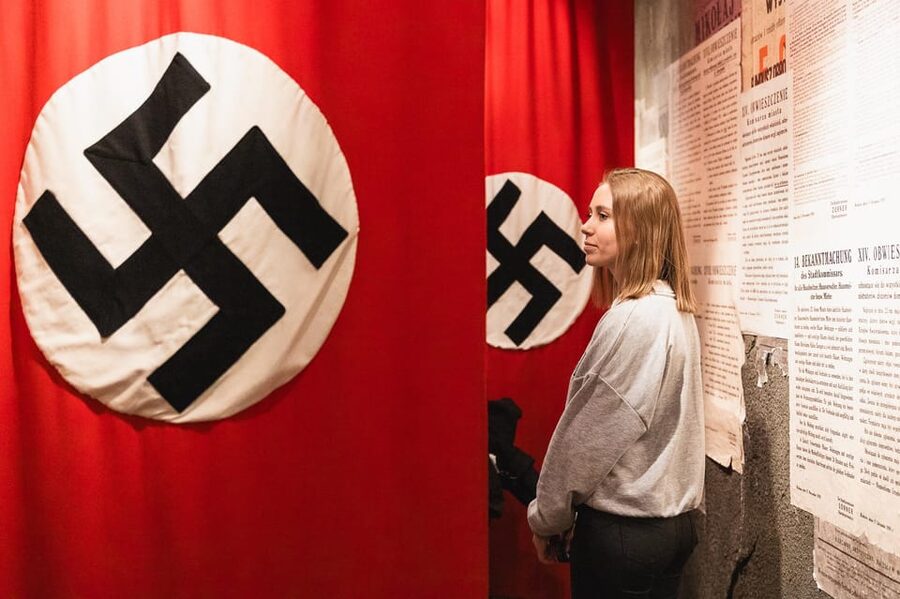 Schindler's Factory Skip the Line Ticket & Guided Tour - Why Schindler’s Factory matters in Krakow