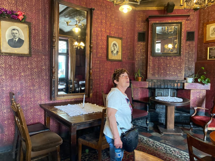 Schindler's List Movie Tour: Historic Sites & Film Location - Ghetto Heroes’ Square and the power of an empty chair