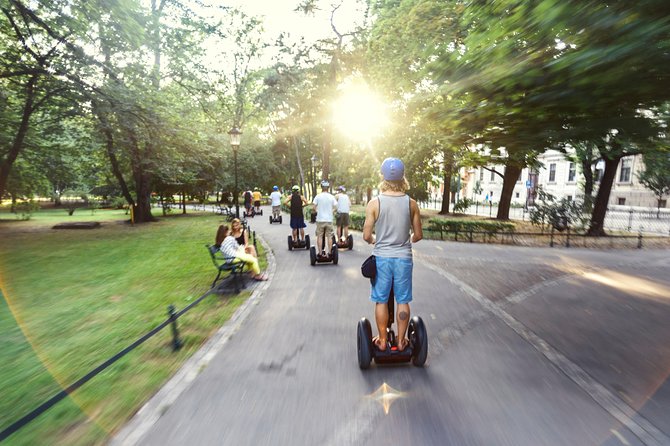 Segway Tour Gdańsk: Full Tour (Old Town + Shipyard) 3-Hour - What the high rating tells you, and what it does not