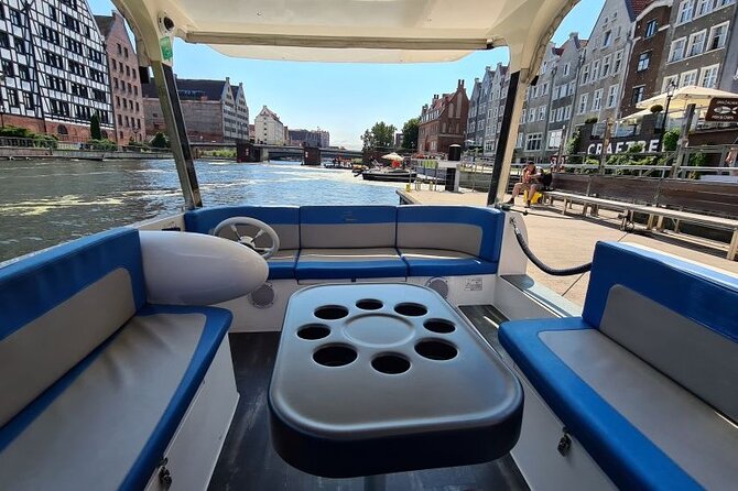 Sightseeing Cruise around the Old Town of Gdansk - Why a river cruise helps you understand Gdańsk