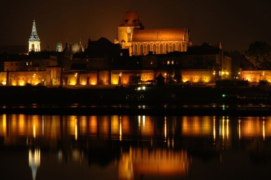 Small-Group Tour from Warsaw to Torun with Lunch - Is $351 a fair price?
