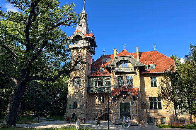 Sopot Private City Walking or Bike Tour with a local architect - Goyki 3 and the Tower Villa