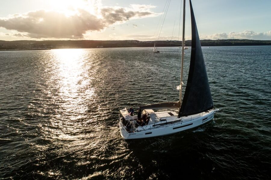Sopot: Sunset Yacht Cruise with Welcome Drink - Sunset conditions can make or break the mood