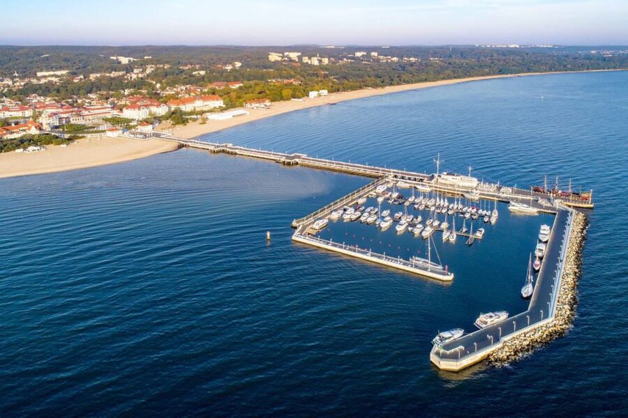 Sopot: Sunset Yachting Experience - Two Hours Aboard the 12-Meter Yacht