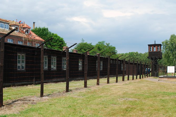Stutthof Concentration Camp: Private Guided Tour with Transport - Walking through the Stutthof Museum