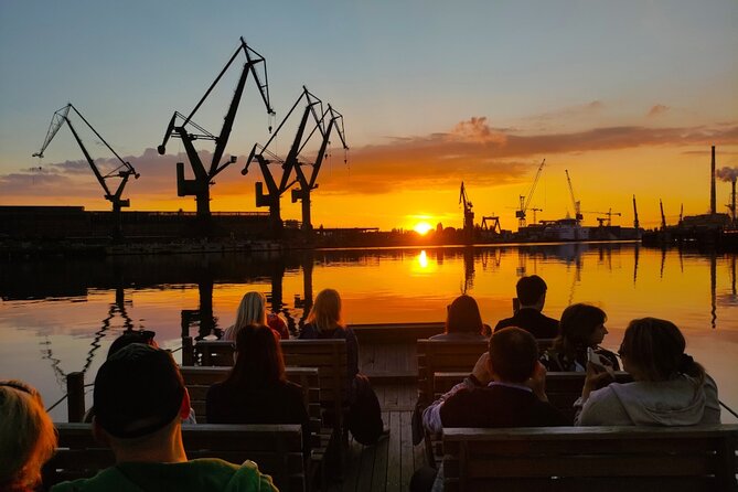 Sunset on the Shipyard and Old Town Evening Cruise - Key points before you book