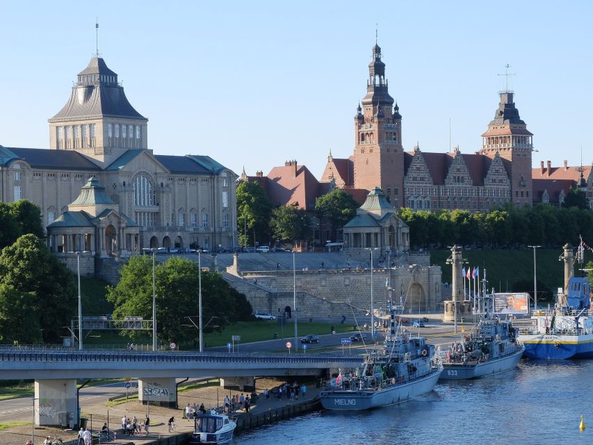 Szczecin: Old Town Highlights Private Walking Tour - Why Szczecin Makes A Good Walking Tour City