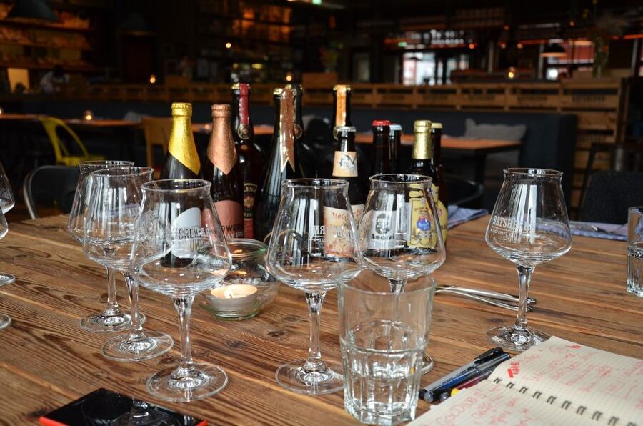 Szczecin Polish Beer and Food Tasting Private Tour - Food is modest at two hours, fuller at four