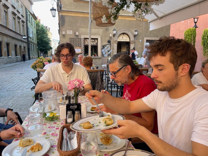 Taste of Poland, food tour and guided walk with 12 tasting - Warsaw Barbican and a pause between plates