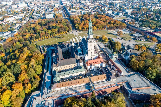 The Black Madonna Tour from Krakow - The morning drive from Krakow